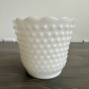 Vintage hobnail milkglass vase